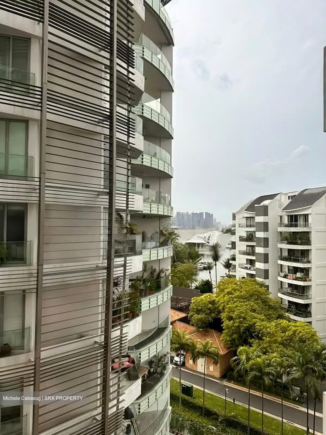 Lakeshore View (D4), Condominium #596288131